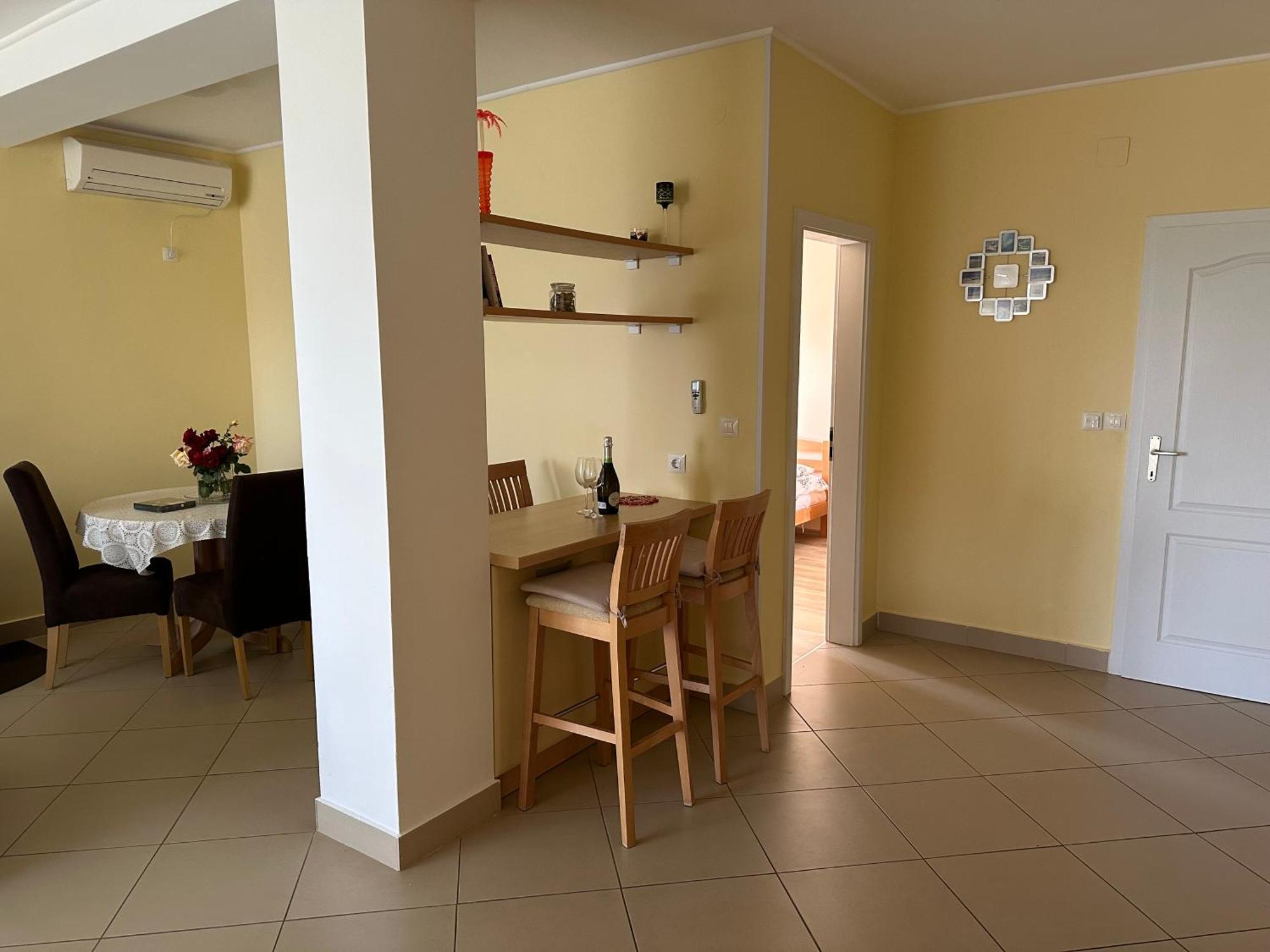 Spacious 1 Bedroom 4 Star Apartment, มลินี ภายนอก รูปภาพ