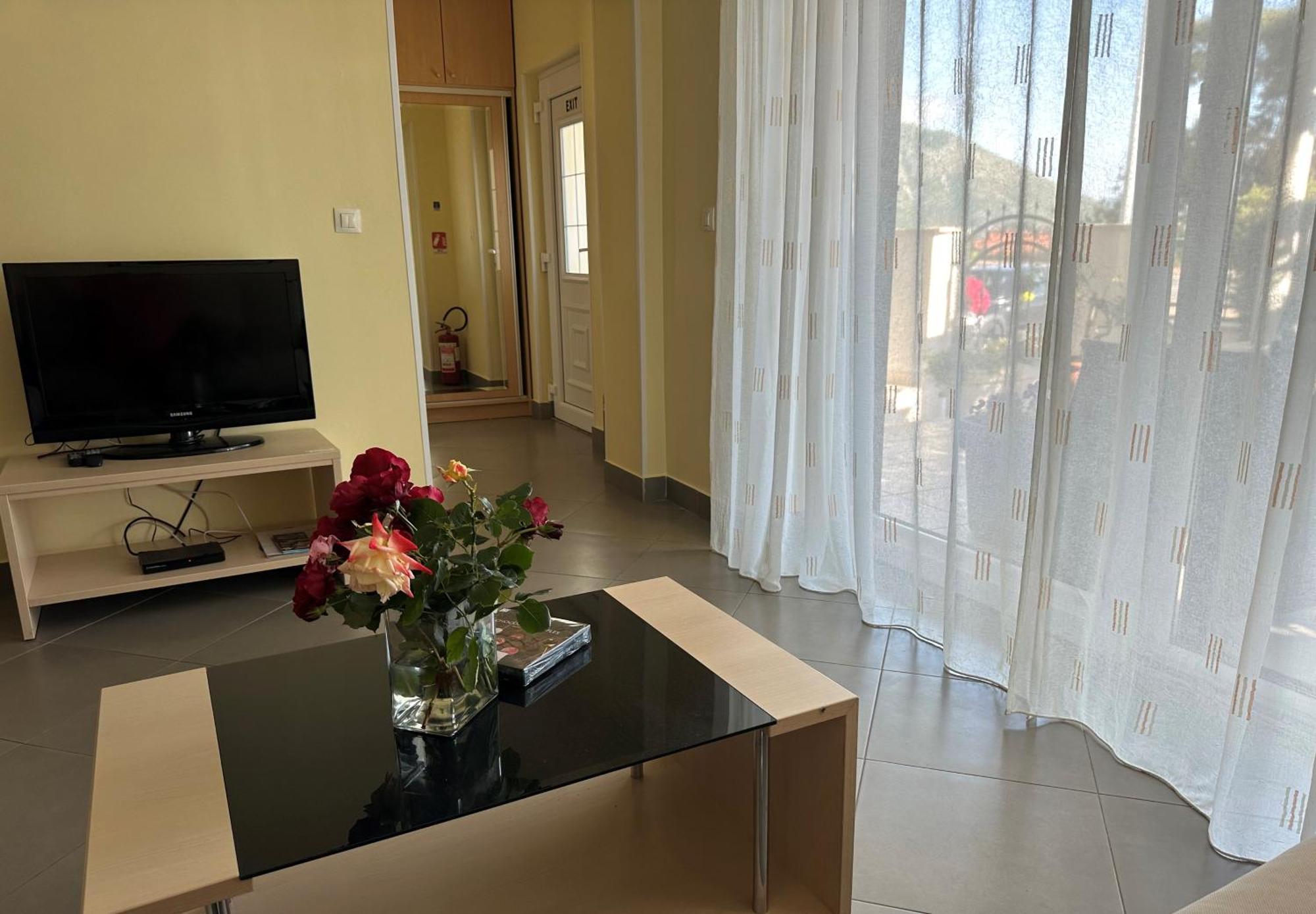 Spacious 1 Bedroom 4 Star Apartment, มลินี ภายนอก รูปภาพ