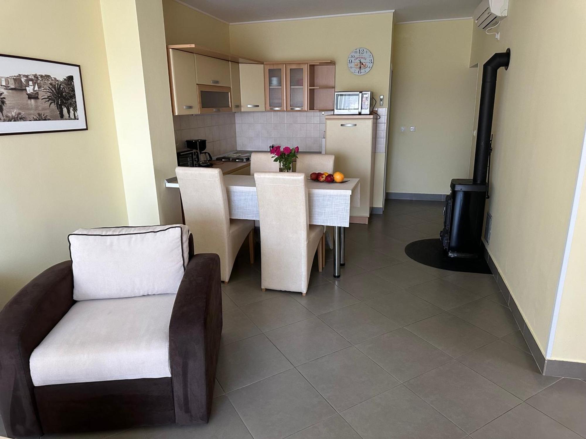 Spacious 1 Bedroom 4 Star Apartment, มลินี ภายนอก รูปภาพ