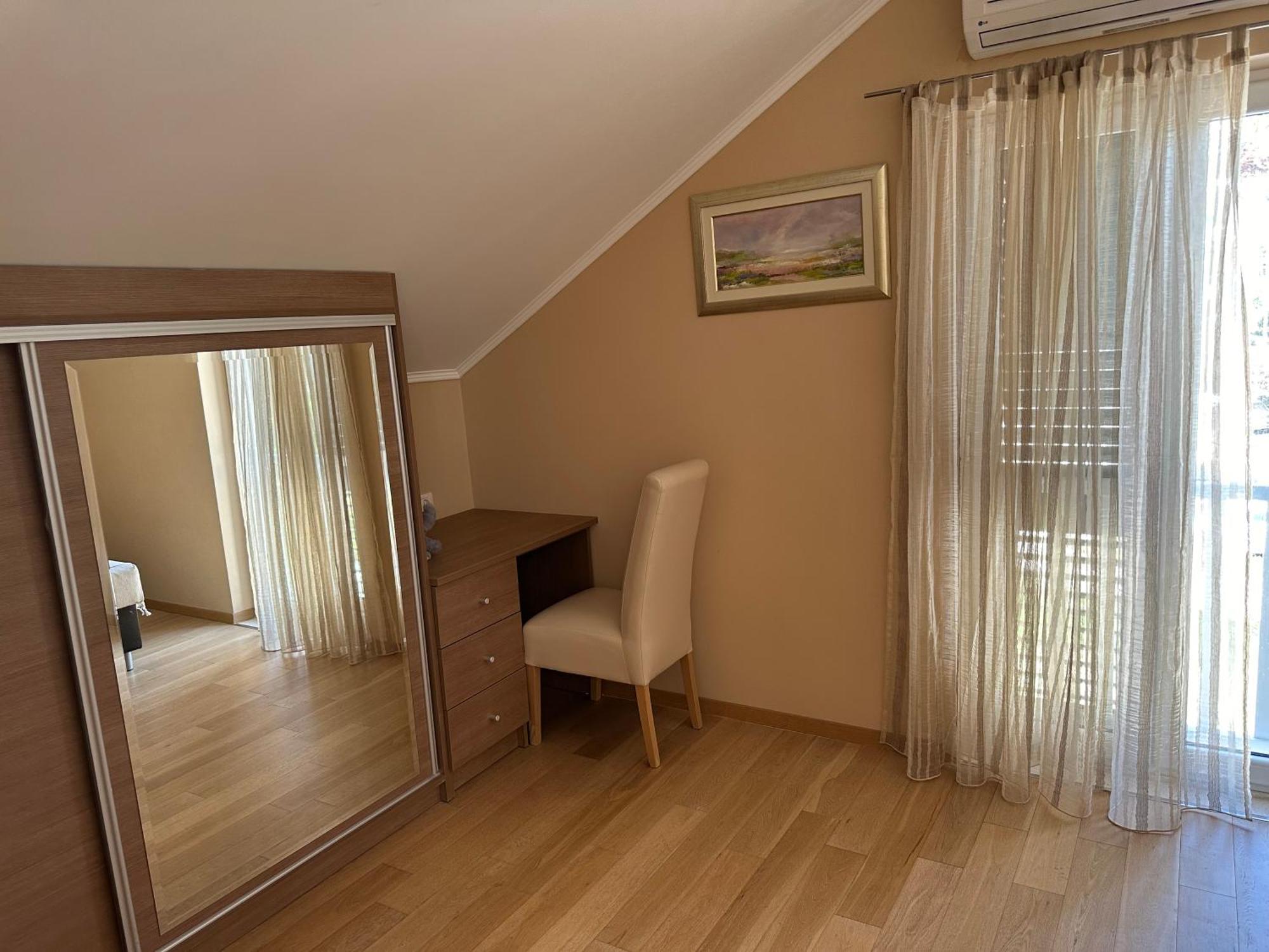 Spacious 1 Bedroom 4 Star Apartment, มลินี ภายนอก รูปภาพ